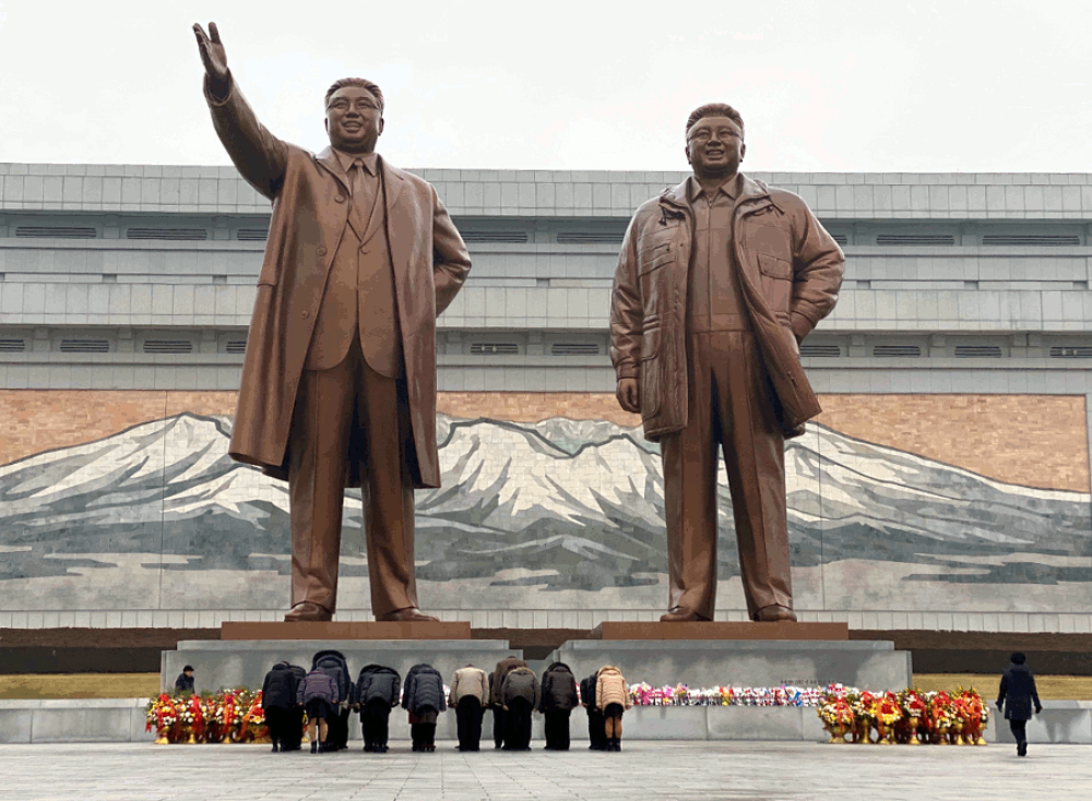 Mansu Hill Grand Monument in Kim Ilsung Square