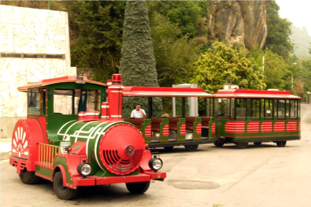 Train Ride from the Lower to the Upper Grotto