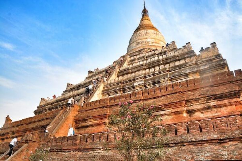 Shwesandaw Pagoda