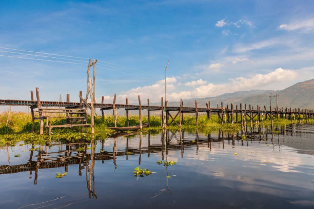 Maing Thauk Village