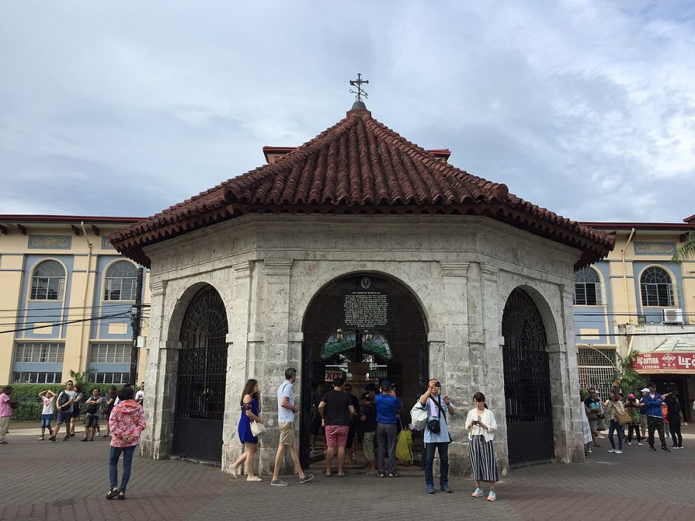 Magellan's Cross