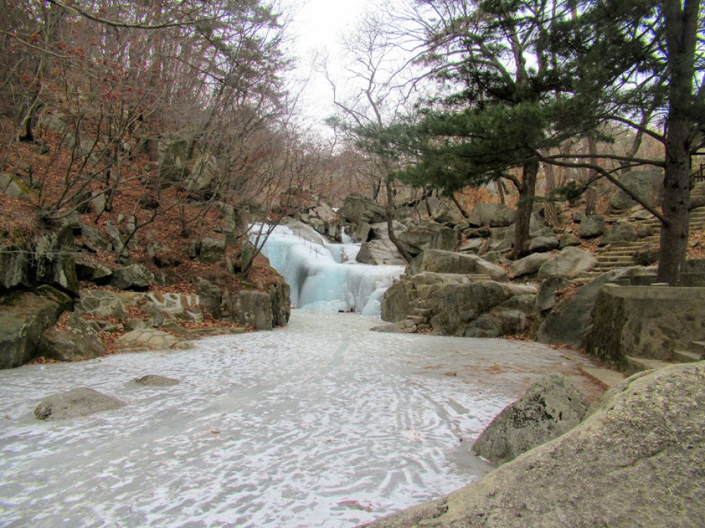 Dongrim Waterfall