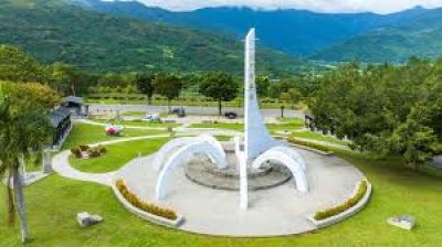 The Tropic of Cancer Monument