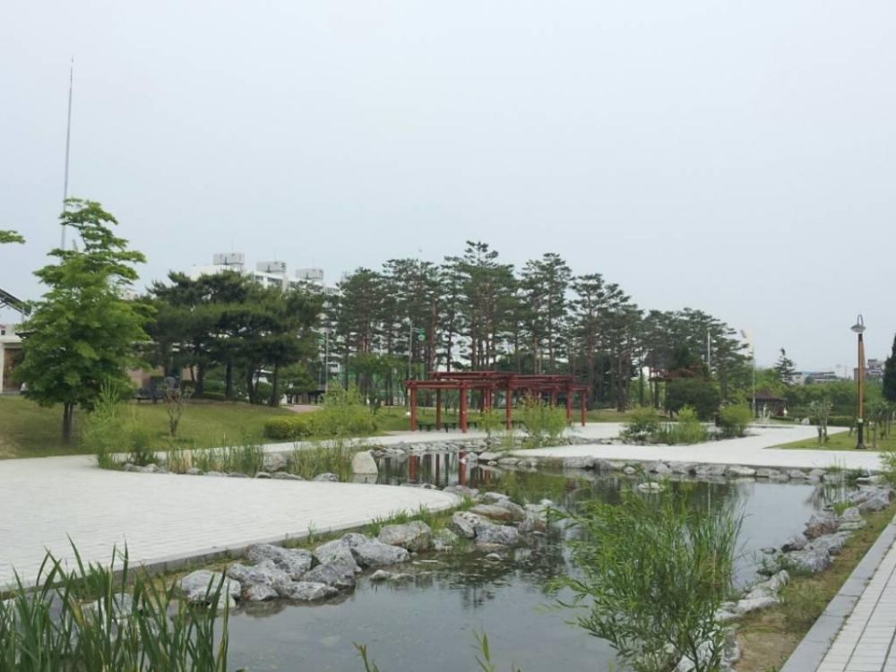 Manseok Park