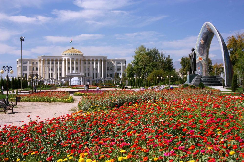 Tursunzoda City Park