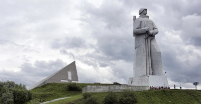 Alyosha Monument