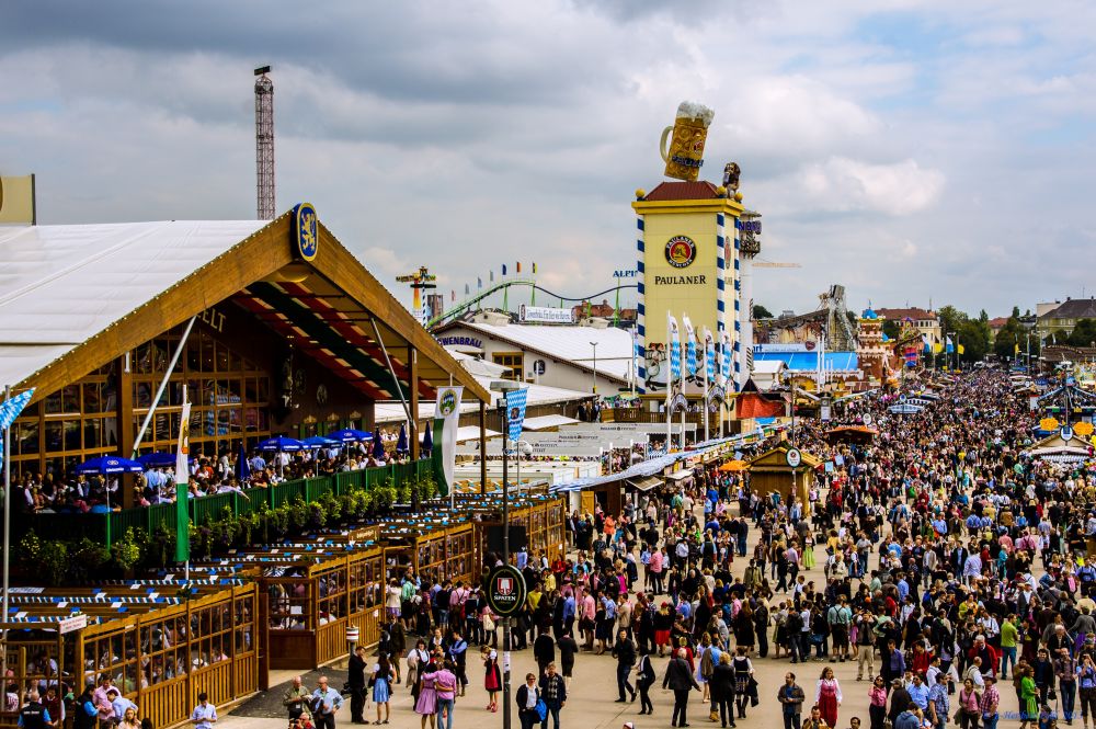 Oktoberfest and Theresienwiese