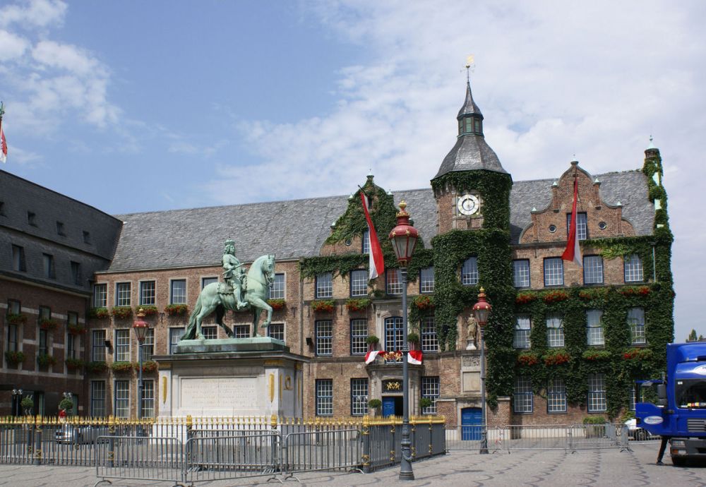 Dusseldorf City Hall