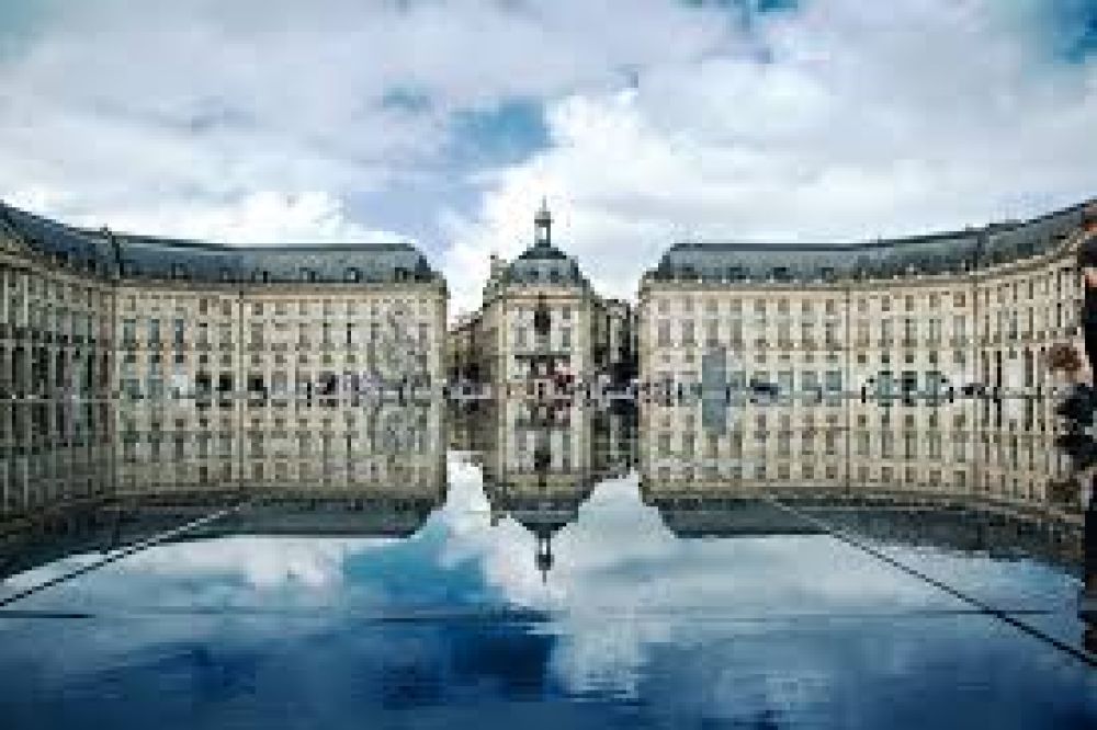 Place de la Bourse and the Water Mirror