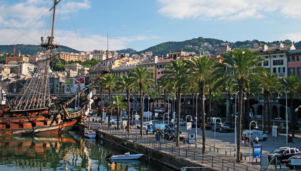 Old Port (Porto Antico)