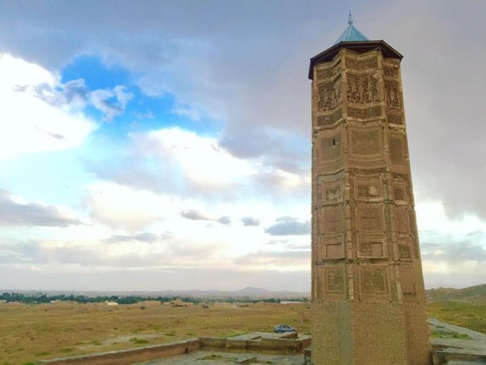 Ghazni Minarets (Ghazni) History