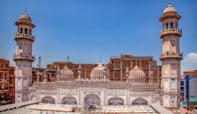 Mahabat Khan Mosque