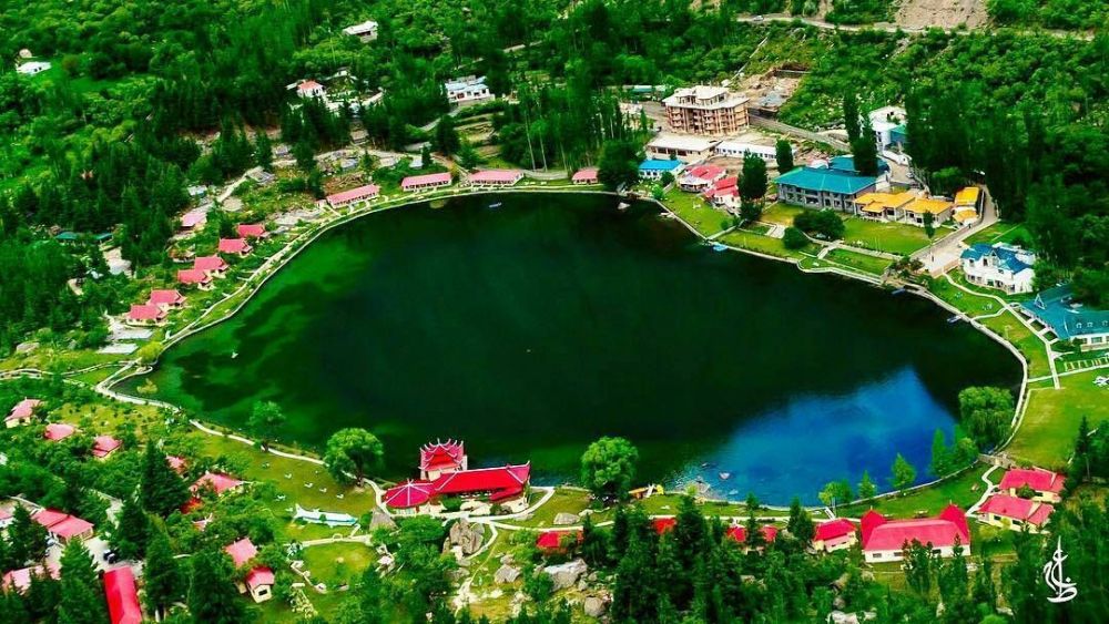 Shangrila Resort (Lower Kachura Lake)